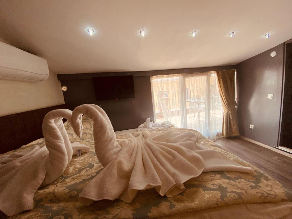 Siesta Premium Hotel Истанбул Екстериор снимка